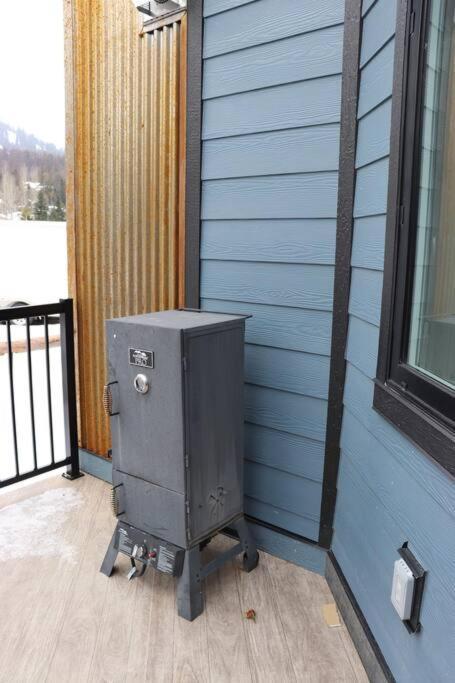 The Qanuk Fernie - Ski In Ski Out Exterior foto